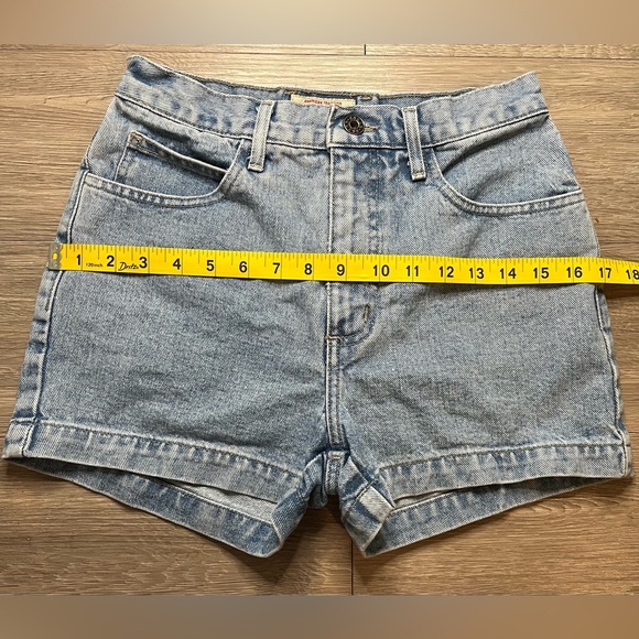 Guess Jeans Vintage Denim Shorts Women’s Size 28 100% Cotton High Rise Blue - Picture 7 of 7